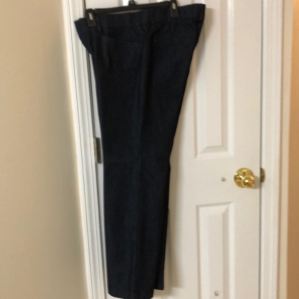 Docker’s Jean Khaki